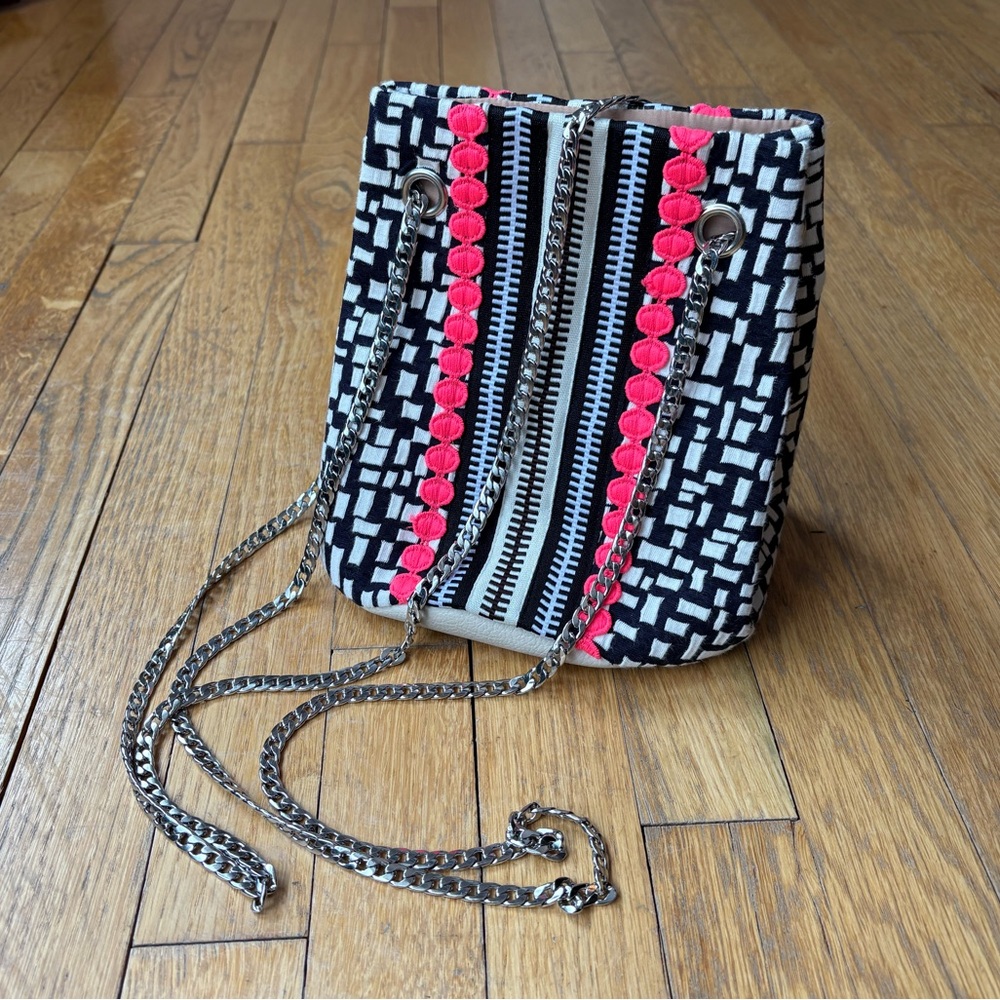 Navy & White/Cream Patterned Bucket Bag with Pink Trim and Silver Hardware